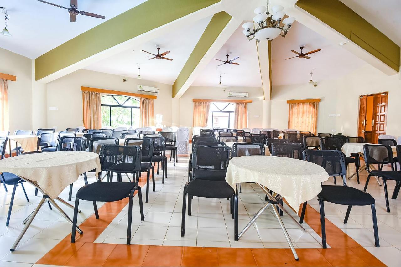 Fabhotel Prime Tanjo Highland With Pool - 500M From Calangute Beach Candolim Buitenkant foto